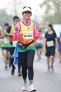 BIB: 10183
                            <button type="button" onclick="openModal(9080275)" class="btn btn-primary btn-sm float-right btn-popup" data-toggle="modal" data-target=".modal-high-quality">
                        <i class="fas fa-shopping-cart"></i> Add to Cart
                    </button>
                                            <button type="button" onclick="isThisMe(9080275, true)" class="btn btn-success btn-sm float-right btn-popup btn-isme hidden" data-toggle="tooltip" data-placement="bottom" title="นี่คือรูปของคุณใช่ไหม คลิกที่นี่เพื่อเอาเข้าอัลบั้ม">
                        <i class="fas fa-plus"></i> Add to album
                    </button>
                    <button type="button" onclick="isThisMe(9080275, false)" class="btn btn-warning btn-sm float-right btn-popup btn-isnotme hidden">
                        <i class="fas fa-ban"></i> Remove from album
                    </button>