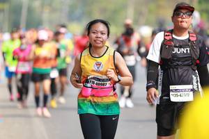 BIB: 40987, 42972
                            <button type="button" onclick="openModal(7551551)" class="btn btn-primary btn-sm float-right btn-popup" data-toggle="modal" data-target=".modal-high-quality">
                        <i class="fas fa-shopping-cart"></i> Add to Cart
                    </button>
                                            <button type="button" onclick="isThisMe(7551551, true)" class="btn btn-success btn-sm float-right btn-popup btn-isme hidden" data-toggle="tooltip" data-placement="bottom" title="นี่คือรูปของคุณใช่ไหม คลิกที่นี่เพื่อเอาเข้าอัลบั้ม">
                        <i class="fas fa-plus"></i> Add to album
                    </button>
                    <button type="button" onclick="isThisMe(7551551, false)" class="btn btn-warning btn-sm float-right btn-popup btn-isnotme hidden">
                        <i class="fas fa-ban"></i> Remove from album
                    </button>