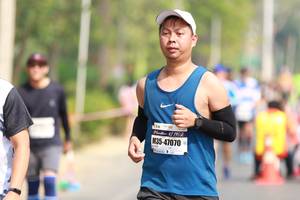 BIB: 4219, 47070
                            <button type="button" onclick="openModal(7499554)" class="btn btn-primary btn-sm float-right btn-popup" data-toggle="modal" data-target=".modal-high-quality">
                        <i class="fas fa-shopping-cart"></i> Add to Cart
                    </button>
                                            <button type="button" onclick="isThisMe(7499554, true)" class="btn btn-success btn-sm float-right btn-popup btn-isme hidden" data-toggle="tooltip" data-placement="bottom" title="นี่คือรูปของคุณใช่ไหม คลิกที่นี่เพื่อเอาเข้าอัลบั้ม">
                        <i class="fas fa-plus"></i> Add to album
                    </button>
                    <button type="button" onclick="isThisMe(7499554, false)" class="btn btn-warning btn-sm float-right btn-popup btn-isnotme hidden">
                        <i class="fas fa-ban"></i> Remove from album
                    </button>