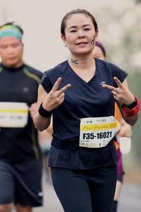 BIB: 102, 16021
                            <button type="button" onclick="openModal(9098031)" class="btn btn-primary btn-sm float-right btn-popup" data-toggle="modal" data-target=".modal-high-quality">
                        <i class="fas fa-shopping-cart"></i> Add to Cart
                    </button>
                                            <button type="button" onclick="isThisMe(9098031, true)" class="btn btn-success btn-sm float-right btn-popup btn-isme hidden" data-toggle="tooltip" data-placement="bottom" title="นี่คือรูปของคุณใช่ไหม คลิกที่นี่เพื่อเอาเข้าอัลบั้ม">
                        <i class="fas fa-plus"></i> Add to album
                    </button>
                    <button type="button" onclick="isThisMe(9098031, false)" class="btn btn-warning btn-sm float-right btn-popup btn-isnotme hidden">
                        <i class="fas fa-ban"></i> Remove from album
                    </button>