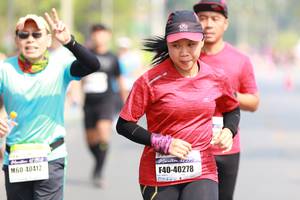 BIB: 40412, 40278
                            <button type="button" onclick="openModal(7497880)" class="btn btn-primary btn-sm float-right btn-popup" data-toggle="modal" data-target=".modal-high-quality">
                        <i class="fas fa-shopping-cart"></i> Add to Cart
                    </button>
                                            <button type="button" onclick="isThisMe(7497880, true)" class="btn btn-success btn-sm float-right btn-popup btn-isme hidden" data-toggle="tooltip" data-placement="bottom" title="นี่คือรูปของคุณใช่ไหม คลิกที่นี่เพื่อเอาเข้าอัลบั้ม">
                        <i class="fas fa-plus"></i> Add to album
                    </button>
                    <button type="button" onclick="isThisMe(7497880, false)" class="btn btn-warning btn-sm float-right btn-popup btn-isnotme hidden">
                        <i class="fas fa-ban"></i> Remove from album
                    </button>