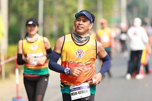 BIB: 42889
                            <button type="button" onclick="openModal(7500765)" class="btn btn-primary btn-sm float-right btn-popup" data-toggle="modal" data-target=".modal-high-quality">
                        <i class="fas fa-shopping-cart"></i> Add to Cart
                    </button>
                                            <button type="button" onclick="isThisMe(7500765, true)" class="btn btn-success btn-sm float-right btn-popup btn-isme hidden" data-toggle="tooltip" data-placement="bottom" title="นี่คือรูปของคุณใช่ไหม คลิกที่นี่เพื่อเอาเข้าอัลบั้ม">
                        <i class="fas fa-plus"></i> Add to album
                    </button>
                    <button type="button" onclick="isThisMe(7500765, false)" class="btn btn-warning btn-sm float-right btn-popup btn-isnotme hidden">
                        <i class="fas fa-ban"></i> Remove from album
                    </button>