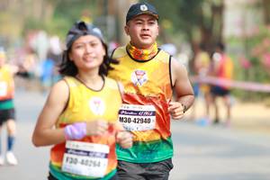 BIB: 42940, 40264
                            <button type="button" onclick="openModal(7571483)" class="btn btn-primary btn-sm float-right btn-popup" data-toggle="modal" data-target=".modal-high-quality">
                        <i class="fas fa-shopping-cart"></i> Add to Cart
                    </button>
                                            <button type="button" onclick="isThisMe(7571483, true)" class="btn btn-success btn-sm float-right btn-popup btn-isme hidden" data-toggle="tooltip" data-placement="bottom" title="นี่คือรูปของคุณใช่ไหม คลิกที่นี่เพื่อเอาเข้าอัลบั้ม">
                        <i class="fas fa-plus"></i> Add to album
                    </button>
                    <button type="button" onclick="isThisMe(7571483, false)" class="btn btn-warning btn-sm float-right btn-popup btn-isnotme hidden">
                        <i class="fas fa-ban"></i> Remove from album
                    </button>