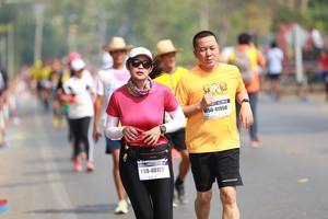 BIB: 41958, 40127
                            <button type="button" onclick="openModal(7543293)" class="btn btn-primary btn-sm float-right btn-popup" data-toggle="modal" data-target=".modal-high-quality">
                        <i class="fas fa-shopping-cart"></i> Add to Cart
                    </button>
                                            <button type="button" onclick="isThisMe(7543293, true)" class="btn btn-success btn-sm float-right btn-popup btn-isme hidden" data-toggle="tooltip" data-placement="bottom" title="นี่คือรูปของคุณใช่ไหม คลิกที่นี่เพื่อเอาเข้าอัลบั้ม">
                        <i class="fas fa-plus"></i> Add to album
                    </button>
                    <button type="button" onclick="isThisMe(7543293, false)" class="btn btn-warning btn-sm float-right btn-popup btn-isnotme hidden">
                        <i class="fas fa-ban"></i> Remove from album
                    </button>