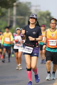BIB: 42223, 40418
                            <button type="button" onclick="openModal(7960902)" class="btn btn-primary btn-sm float-right btn-popup" data-toggle="modal" data-target=".modal-high-quality">
                        <i class="fas fa-shopping-cart"></i> Add to Cart
                    </button>
                                            <button type="button" onclick="isThisMe(7960902, true)" class="btn btn-success btn-sm float-right btn-popup btn-isme hidden" data-toggle="tooltip" data-placement="bottom" title="นี่คือรูปของคุณใช่ไหม คลิกที่นี่เพื่อเอาเข้าอัลบั้ม">
                        <i class="fas fa-plus"></i> Add to album
                    </button>
                    <button type="button" onclick="isThisMe(7960902, false)" class="btn btn-warning btn-sm float-right btn-popup btn-isnotme hidden">
                        <i class="fas fa-ban"></i> Remove from album
                    </button>