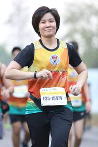 BIB: 102, 15474
                            <button type="button" onclick="openModal(9079559)" class="btn btn-primary btn-sm float-right btn-popup" data-toggle="modal" data-target=".modal-high-quality">
                        <i class="fas fa-shopping-cart"></i> Add to Cart
                    </button>
                                            <button type="button" onclick="isThisMe(9079559, true)" class="btn btn-success btn-sm float-right btn-popup btn-isme hidden" data-toggle="tooltip" data-placement="bottom" title="นี่คือรูปของคุณใช่ไหม คลิกที่นี่เพื่อเอาเข้าอัลบั้ม">
                        <i class="fas fa-plus"></i> Add to album
                    </button>
                    <button type="button" onclick="isThisMe(9079559, false)" class="btn btn-warning btn-sm float-right btn-popup btn-isnotme hidden">
                        <i class="fas fa-ban"></i> Remove from album
                    </button>
