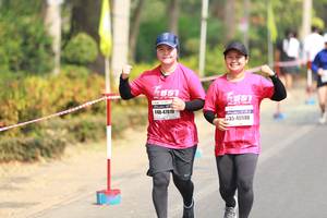 BIB: 47019, 45580
                            <button type="button" onclick="openModal(7496207)" class="btn btn-primary btn-sm float-right btn-popup" data-toggle="modal" data-target=".modal-high-quality">
                        <i class="fas fa-shopping-cart"></i> Add to Cart
                    </button>
                                            <button type="button" onclick="isThisMe(7496207, true)" class="btn btn-success btn-sm float-right btn-popup btn-isme hidden" data-toggle="tooltip" data-placement="bottom" title="นี่คือรูปของคุณใช่ไหม คลิกที่นี่เพื่อเอาเข้าอัลบั้ม">
                        <i class="fas fa-plus"></i> Add to album
                    </button>
                    <button type="button" onclick="isThisMe(7496207, false)" class="btn btn-warning btn-sm float-right btn-popup btn-isnotme hidden">
                        <i class="fas fa-ban"></i> Remove from album
                    </button>