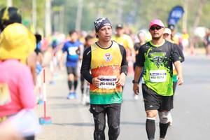 BIB: 4675, 47082
                            <button type="button" onclick="openModal(7584788)" class="btn btn-primary btn-sm float-right btn-popup" data-toggle="modal" data-target=".modal-high-quality">
                        <i class="fas fa-shopping-cart"></i> Add to Cart
                    </button>
                                            <button type="button" onclick="isThisMe(7584788, true)" class="btn btn-success btn-sm float-right btn-popup btn-isme hidden" data-toggle="tooltip" data-placement="bottom" title="นี่คือรูปของคุณใช่ไหม คลิกที่นี่เพื่อเอาเข้าอัลบั้ม">
                        <i class="fas fa-plus"></i> Add to album
                    </button>
                    <button type="button" onclick="isThisMe(7584788, false)" class="btn btn-warning btn-sm float-right btn-popup btn-isnotme hidden">
                        <i class="fas fa-ban"></i> Remove from album
                    </button>