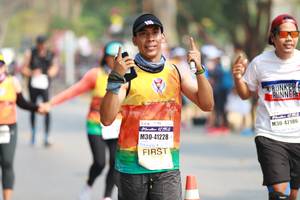 BIB: 1212, 42186, 41228
                            <button type="button" onclick="openModal(7570081)" class="btn btn-primary btn-sm float-right btn-popup" data-toggle="modal" data-target=".modal-high-quality">
                        <i class="fas fa-shopping-cart"></i> Add to Cart
                    </button>
                                            <button type="button" onclick="isThisMe(7570081, true)" class="btn btn-success btn-sm float-right btn-popup btn-isme hidden" data-toggle="tooltip" data-placement="bottom" title="นี่คือรูปของคุณใช่ไหม คลิกที่นี่เพื่อเอาเข้าอัลบั้ม">
                        <i class="fas fa-plus"></i> Add to album
                    </button>
                    <button type="button" onclick="isThisMe(7570081, false)" class="btn btn-warning btn-sm float-right btn-popup btn-isnotme hidden">
                        <i class="fas fa-ban"></i> Remove from album
                    </button>