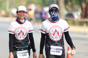 BIB: 42195, 41131, 40481
                            <button type="button" onclick="openModal(7599736)" class="btn btn-primary btn-sm float-right btn-popup" data-toggle="modal" data-target=".modal-high-quality">
                        <i class="fas fa-shopping-cart"></i> Add to Cart
                    </button>
                                            <button type="button" onclick="isThisMe(7599736, true)" class="btn btn-success btn-sm float-right btn-popup btn-isme hidden" data-toggle="tooltip" data-placement="bottom" title="นี่คือรูปของคุณใช่ไหม คลิกที่นี่เพื่อเอาเข้าอัลบั้ม">
                        <i class="fas fa-plus"></i> Add to album
                    </button>
                    <button type="button" onclick="isThisMe(7599736, false)" class="btn btn-warning btn-sm float-right btn-popup btn-isnotme hidden">
                        <i class="fas fa-ban"></i> Remove from album
                    </button>