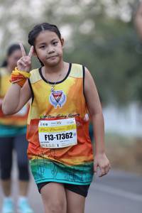 BIB: 102, 17362
                            <button type="button" onclick="openModal(9081376)" class="btn btn-primary btn-sm float-right btn-popup" data-toggle="modal" data-target=".modal-high-quality">
                        <i class="fas fa-shopping-cart"></i> Add to Cart
                    </button>
                                            <button type="button" onclick="isThisMe(9081376, true)" class="btn btn-success btn-sm float-right btn-popup btn-isme hidden" data-toggle="tooltip" data-placement="bottom" title="นี่คือรูปของคุณใช่ไหม คลิกที่นี่เพื่อเอาเข้าอัลบั้ม">
                        <i class="fas fa-plus"></i> Add to album
                    </button>
                    <button type="button" onclick="isThisMe(9081376, false)" class="btn btn-warning btn-sm float-right btn-popup btn-isnotme hidden">
                        <i class="fas fa-ban"></i> Remove from album
                    </button>
