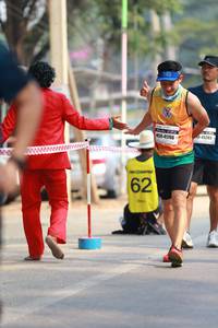 BIB: 45203, 41766
                            <button type="button" onclick="openModal(7863932)" class="btn btn-primary btn-sm float-right btn-popup" data-toggle="modal" data-target=".modal-high-quality">
                        <i class="fas fa-shopping-cart"></i> Add to Cart
                    </button>
                                            <button type="button" onclick="isThisMe(7863932, true)" class="btn btn-success btn-sm float-right btn-popup btn-isme hidden" data-toggle="tooltip" data-placement="bottom" title="นี่คือรูปของคุณใช่ไหม คลิกที่นี่เพื่อเอาเข้าอัลบั้ม">
                        <i class="fas fa-plus"></i> Add to album
                    </button>
                    <button type="button" onclick="isThisMe(7863932, false)" class="btn btn-warning btn-sm float-right btn-popup btn-isnotme hidden">
                        <i class="fas fa-ban"></i> Remove from album
                    </button>