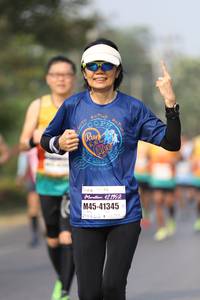 BIB: 42195, 41345
                            <button type="button" onclick="openModal(7964595)" class="btn btn-primary btn-sm float-right btn-popup" data-toggle="modal" data-target=".modal-high-quality">
                        <i class="fas fa-shopping-cart"></i> Add to Cart
                    </button>
                                            <button type="button" onclick="isThisMe(7964595, true)" class="btn btn-success btn-sm float-right btn-popup btn-isme hidden" data-toggle="tooltip" data-placement="bottom" title="นี่คือรูปของคุณใช่ไหม คลิกที่นี่เพื่อเอาเข้าอัลบั้ม">
                        <i class="fas fa-plus"></i> Add to album
                    </button>
                    <button type="button" onclick="isThisMe(7964595, false)" class="btn btn-warning btn-sm float-right btn-popup btn-isnotme hidden">
                        <i class="fas fa-ban"></i> Remove from album
                    </button>