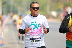 BIB: 1952, 42293
                            <button type="button" onclick="openModal(7600616)" class="btn btn-primary btn-sm float-right btn-popup" data-toggle="modal" data-target=".modal-high-quality">
                        <i class="fas fa-shopping-cart"></i> Add to Cart
                    </button>
                                            <button type="button" onclick="isThisMe(7600616, true)" class="btn btn-success btn-sm float-right btn-popup btn-isme hidden" data-toggle="tooltip" data-placement="bottom" title="นี่คือรูปของคุณใช่ไหม คลิกที่นี่เพื่อเอาเข้าอัลบั้ม">
                        <i class="fas fa-plus"></i> Add to album
                    </button>
                    <button type="button" onclick="isThisMe(7600616, false)" class="btn btn-warning btn-sm float-right btn-popup btn-isnotme hidden">
                        <i class="fas fa-ban"></i> Remove from album
                    </button>