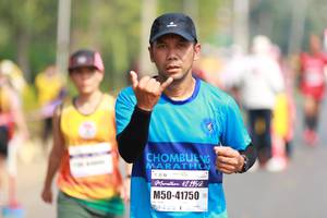 BIB: 42195, 41750
                            <button type="button" onclick="openModal(7501421)" class="btn btn-primary btn-sm float-right btn-popup" data-toggle="modal" data-target=".modal-high-quality">
                        <i class="fas fa-shopping-cart"></i> Add to Cart
                    </button>
                                            <button type="button" onclick="isThisMe(7501421, true)" class="btn btn-success btn-sm float-right btn-popup btn-isme hidden" data-toggle="tooltip" data-placement="bottom" title="นี่คือรูปของคุณใช่ไหม คลิกที่นี่เพื่อเอาเข้าอัลบั้ม">
                        <i class="fas fa-plus"></i> Add to album
                    </button>
                    <button type="button" onclick="isThisMe(7501421, false)" class="btn btn-warning btn-sm float-right btn-popup btn-isnotme hidden">
                        <i class="fas fa-ban"></i> Remove from album
                    </button>