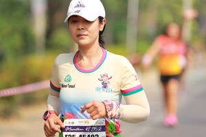 BIB: 195
                            <button type="button" onclick="openModal(7519770)" class="btn btn-primary btn-sm float-right btn-popup" data-toggle="modal" data-target=".modal-high-quality">
                        <i class="fas fa-shopping-cart"></i> Add to Cart
                    </button>
                                            <button type="button" onclick="isThisMe(7519770, true)" class="btn btn-success btn-sm float-right btn-popup btn-isme hidden" data-toggle="tooltip" data-placement="bottom" title="นี่คือรูปของคุณใช่ไหม คลิกที่นี่เพื่อเอาเข้าอัลบั้ม">
                        <i class="fas fa-plus"></i> Add to album
                    </button>
                    <button type="button" onclick="isThisMe(7519770, false)" class="btn btn-warning btn-sm float-right btn-popup btn-isnotme hidden">
                        <i class="fas fa-ban"></i> Remove from album
                    </button>