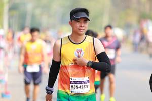 BIB: 42278
                            <button type="button" onclick="openModal(7534976)" class="btn btn-primary btn-sm float-right btn-popup" data-toggle="modal" data-target=".modal-high-quality">
                        <i class="fas fa-shopping-cart"></i> Add to Cart
                    </button>
                                            <button type="button" onclick="isThisMe(7534976, true)" class="btn btn-success btn-sm float-right btn-popup btn-isme hidden" data-toggle="tooltip" data-placement="bottom" title="นี่คือรูปของคุณใช่ไหม คลิกที่นี่เพื่อเอาเข้าอัลบั้ม">
                        <i class="fas fa-plus"></i> Add to album
                    </button>
                    <button type="button" onclick="isThisMe(7534976, false)" class="btn btn-warning btn-sm float-right btn-popup btn-isnotme hidden">
                        <i class="fas fa-ban"></i> Remove from album
                    </button>