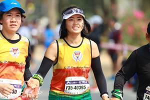 BIB: 421952, 40395, 1952
                            <button type="button" onclick="openModal(7501041)" class="btn btn-primary btn-sm float-right btn-popup" data-toggle="modal" data-target=".modal-high-quality">
                        <i class="fas fa-shopping-cart"></i> Add to Cart
                    </button>
                                            <button type="button" onclick="isThisMe(7501041, true)" class="btn btn-success btn-sm float-right btn-popup btn-isme hidden" data-toggle="tooltip" data-placement="bottom" title="นี่คือรูปของคุณใช่ไหม คลิกที่นี่เพื่อเอาเข้าอัลบั้ม">
                        <i class="fas fa-plus"></i> Add to album
                    </button>
                    <button type="button" onclick="isThisMe(7501041, false)" class="btn btn-warning btn-sm float-right btn-popup btn-isnotme hidden">
                        <i class="fas fa-ban"></i> Remove from album
                    </button>