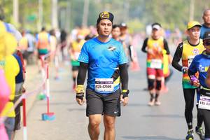 BIB: 42500
                            <button type="button" onclick="openModal(7524809)" class="btn btn-primary btn-sm float-right btn-popup" data-toggle="modal" data-target=".modal-high-quality">
                        <i class="fas fa-shopping-cart"></i> Add to Cart
                    </button>
                                            <button type="button" onclick="isThisMe(7524809, true)" class="btn btn-success btn-sm float-right btn-popup btn-isme hidden" data-toggle="tooltip" data-placement="bottom" title="นี่คือรูปของคุณใช่ไหม คลิกที่นี่เพื่อเอาเข้าอัลบั้ม">
                        <i class="fas fa-plus"></i> Add to album
                    </button>
                    <button type="button" onclick="isThisMe(7524809, false)" class="btn btn-warning btn-sm float-right btn-popup btn-isnotme hidden">
                        <i class="fas fa-ban"></i> Remove from album
                    </button>