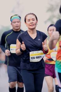 BIB: 16021
                            <button type="button" onclick="openModal(9098058)" class="btn btn-primary btn-sm float-right btn-popup" data-toggle="modal" data-target=".modal-high-quality">
                        <i class="fas fa-shopping-cart"></i> Add to Cart
                    </button>
                                            <button type="button" onclick="isThisMe(9098058, true)" class="btn btn-success btn-sm float-right btn-popup btn-isme hidden" data-toggle="tooltip" data-placement="bottom" title="นี่คือรูปของคุณใช่ไหม คลิกที่นี่เพื่อเอาเข้าอัลบั้ม">
                        <i class="fas fa-plus"></i> Add to album
                    </button>
                    <button type="button" onclick="isThisMe(9098058, false)" class="btn btn-warning btn-sm float-right btn-popup btn-isnotme hidden">
                        <i class="fas fa-ban"></i> Remove from album
                    </button>