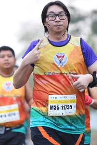 BIB: 102, 11735
                            <button type="button" onclick="openModal(9079632)" class="btn btn-primary btn-sm float-right btn-popup" data-toggle="modal" data-target=".modal-high-quality">
                        <i class="fas fa-shopping-cart"></i> Add to Cart
                    </button>
                                            <button type="button" onclick="isThisMe(9079632, true)" class="btn btn-success btn-sm float-right btn-popup btn-isme hidden" data-toggle="tooltip" data-placement="bottom" title="นี่คือรูปของคุณใช่ไหม คลิกที่นี่เพื่อเอาเข้าอัลบั้ม">
                        <i class="fas fa-plus"></i> Add to album
                    </button>
                    <button type="button" onclick="isThisMe(9079632, false)" class="btn btn-warning btn-sm float-right btn-popup btn-isnotme hidden">
                        <i class="fas fa-ban"></i> Remove from album
                    </button>