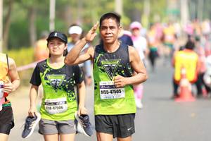 BIB: 47505, 47506
                            <button type="button" onclick="openModal(7496736)" class="btn btn-primary btn-sm float-right btn-popup" data-toggle="modal" data-target=".modal-high-quality">
                        <i class="fas fa-shopping-cart"></i> Add to Cart
                    </button>
                                            <button type="button" onclick="isThisMe(7496736, true)" class="btn btn-success btn-sm float-right btn-popup btn-isme hidden" data-toggle="tooltip" data-placement="bottom" title="นี่คือรูปของคุณใช่ไหม คลิกที่นี่เพื่อเอาเข้าอัลบั้ม">
                        <i class="fas fa-plus"></i> Add to album
                    </button>
                    <button type="button" onclick="isThisMe(7496736, false)" class="btn btn-warning btn-sm float-right btn-popup btn-isnotme hidden">
                        <i class="fas fa-ban"></i> Remove from album
                    </button>