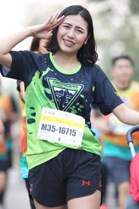 BIB: 16715
                            <button type="button" onclick="openModal(9081296)" class="btn btn-primary btn-sm float-right btn-popup" data-toggle="modal" data-target=".modal-high-quality">
                        <i class="fas fa-shopping-cart"></i> Add to Cart
                    </button>
                                            <button type="button" onclick="isThisMe(9081296, true)" class="btn btn-success btn-sm float-right btn-popup btn-isme hidden" data-toggle="tooltip" data-placement="bottom" title="นี่คือรูปของคุณใช่ไหม คลิกที่นี่เพื่อเอาเข้าอัลบั้ม">
                        <i class="fas fa-plus"></i> Add to album
                    </button>
                    <button type="button" onclick="isThisMe(9081296, false)" class="btn btn-warning btn-sm float-right btn-popup btn-isnotme hidden">
                        <i class="fas fa-ban"></i> Remove from album
                    </button>