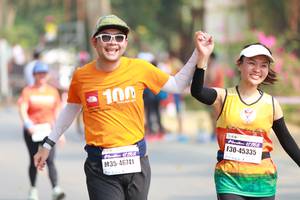 BIB: 100, 45335, 46741
                            <button type="button" onclick="openModal(7568982)" class="btn btn-primary btn-sm float-right btn-popup" data-toggle="modal" data-target=".modal-high-quality">
                        <i class="fas fa-shopping-cart"></i> Add to Cart
                    </button>
                                            <button type="button" onclick="isThisMe(7568982, true)" class="btn btn-success btn-sm float-right btn-popup btn-isme hidden" data-toggle="tooltip" data-placement="bottom" title="นี่คือรูปของคุณใช่ไหม คลิกที่นี่เพื่อเอาเข้าอัลบั้ม">
                        <i class="fas fa-plus"></i> Add to album
                    </button>
                    <button type="button" onclick="isThisMe(7568982, false)" class="btn btn-warning btn-sm float-right btn-popup btn-isnotme hidden">
                        <i class="fas fa-ban"></i> Remove from album
                    </button>