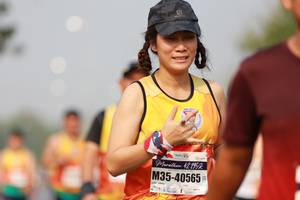 BIB: 42195, 40565
                            <button type="button" onclick="openModal(7828218)" class="btn btn-primary btn-sm float-right btn-popup" data-toggle="modal" data-target=".modal-high-quality">
                        <i class="fas fa-shopping-cart"></i> Add to Cart
                    </button>
                                            <button type="button" onclick="isThisMe(7828218, true)" class="btn btn-success btn-sm float-right btn-popup btn-isme hidden" data-toggle="tooltip" data-placement="bottom" title="นี่คือรูปของคุณใช่ไหม คลิกที่นี่เพื่อเอาเข้าอัลบั้ม">
                        <i class="fas fa-plus"></i> Add to album
                    </button>
                    <button type="button" onclick="isThisMe(7828218, false)" class="btn btn-warning btn-sm float-right btn-popup btn-isnotme hidden">
                        <i class="fas fa-ban"></i> Remove from album
                    </button>