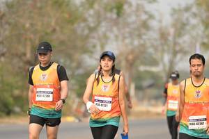 BIB: 42261, 41121, 42267
                            <button type="button" onclick="openModal(9210760)" class="btn btn-primary btn-sm float-right btn-popup" data-toggle="modal" data-target=".modal-high-quality">
                        <i class="fas fa-shopping-cart"></i> Add to Cart
                    </button>
                                            <button type="button" onclick="isThisMe(9210760, true)" class="btn btn-success btn-sm float-right btn-popup btn-isme hidden" data-toggle="tooltip" data-placement="bottom" title="นี่คือรูปของคุณใช่ไหม คลิกที่นี่เพื่อเอาเข้าอัลบั้ม">
                        <i class="fas fa-plus"></i> Add to album
                    </button>
                    <button type="button" onclick="isThisMe(9210760, false)" class="btn btn-warning btn-sm float-right btn-popup btn-isnotme hidden">
                        <i class="fas fa-ban"></i> Remove from album
                    </button>
