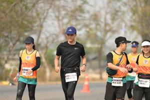 BIB: 4277, 4581, 453
                            <button type="button" onclick="openModal(9329526)" class="btn btn-primary btn-sm float-right btn-popup" data-toggle="modal" data-target=".modal-high-quality">
                        <i class="fas fa-shopping-cart"></i> Add to Cart
                    </button>
                                            <button type="button" onclick="isThisMe(9329526, true)" class="btn btn-success btn-sm float-right btn-popup btn-isme hidden" data-toggle="tooltip" data-placement="bottom" title="นี่คือรูปของคุณใช่ไหม คลิกที่นี่เพื่อเอาเข้าอัลบั้ม">
                        <i class="fas fa-plus"></i> Add to album
                    </button>
                    <button type="button" onclick="isThisMe(9329526, false)" class="btn btn-warning btn-sm float-right btn-popup btn-isnotme hidden">
                        <i class="fas fa-ban"></i> Remove from album
                    </button>