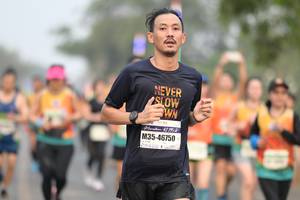 BIB: 422, 46750
                            <button type="button" onclick="openModal(8633973)" class="btn btn-primary btn-sm float-right btn-popup" data-toggle="modal" data-target=".modal-high-quality">
                        <i class="fas fa-shopping-cart"></i> Add to Cart
                    </button>
                                            <button type="button" onclick="isThisMe(8633973, true)" class="btn btn-success btn-sm float-right btn-popup btn-isme hidden" data-toggle="tooltip" data-placement="bottom" title="นี่คือรูปของคุณใช่ไหม คลิกที่นี่เพื่อเอาเข้าอัลบั้ม">
                        <i class="fas fa-plus"></i> Add to album
                    </button>
                    <button type="button" onclick="isThisMe(8633973, false)" class="btn btn-warning btn-sm float-right btn-popup btn-isnotme hidden">
                        <i class="fas fa-ban"></i> Remove from album
                    </button>