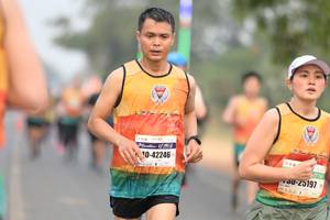 BIB: 1219, 42246, 25197
                            <button type="button" onclick="openModal(8635271)" class="btn btn-primary btn-sm float-right btn-popup" data-toggle="modal" data-target=".modal-high-quality">
                        <i class="fas fa-shopping-cart"></i> Add to Cart
                    </button>
                                            <button type="button" onclick="isThisMe(8635271, true)" class="btn btn-success btn-sm float-right btn-popup btn-isme hidden" data-toggle="tooltip" data-placement="bottom" title="นี่คือรูปของคุณใช่ไหม คลิกที่นี่เพื่อเอาเข้าอัลบั้ม">
                        <i class="fas fa-plus"></i> Add to album
                    </button>
                    <button type="button" onclick="isThisMe(8635271, false)" class="btn btn-warning btn-sm float-right btn-popup btn-isnotme hidden">
                        <i class="fas fa-ban"></i> Remove from album
                    </button>