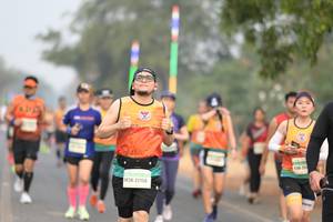 BIB: 130, 22158
                            <button type="button" onclick="openModal(8687665)" class="btn btn-primary btn-sm float-right btn-popup" data-toggle="modal" data-target=".modal-high-quality">
                        <i class="fas fa-shopping-cart"></i> Add to Cart
                    </button>
                                            <button type="button" onclick="isThisMe(8687665, true)" class="btn btn-success btn-sm float-right btn-popup btn-isme hidden" data-toggle="tooltip" data-placement="bottom" title="นี่คือรูปของคุณใช่ไหม คลิกที่นี่เพื่อเอาเข้าอัลบั้ม">
                        <i class="fas fa-plus"></i> Add to album
                    </button>
                    <button type="button" onclick="isThisMe(8687665, false)" class="btn btn-warning btn-sm float-right btn-popup btn-isnotme hidden">
                        <i class="fas fa-ban"></i> Remove from album
                    </button>