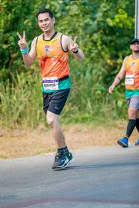 BIB: 4125
                            <button type="button" onclick="openModal(9586558)" class="btn btn-primary btn-sm float-right btn-popup" data-toggle="modal" data-target=".modal-high-quality">
                        <i class="fas fa-shopping-cart"></i> Add to Cart
                    </button>
                                            <button type="button" onclick="isThisMe(9586558, true)" class="btn btn-success btn-sm float-right btn-popup btn-isme hidden" data-toggle="tooltip" data-placement="bottom" title="นี่คือรูปของคุณใช่ไหม คลิกที่นี่เพื่อเอาเข้าอัลบั้ม">
                        <i class="fas fa-plus"></i> Add to album
                    </button>
                    <button type="button" onclick="isThisMe(9586558, false)" class="btn btn-warning btn-sm float-right btn-popup btn-isnotme hidden">
                        <i class="fas fa-ban"></i> Remove from album
                    </button>