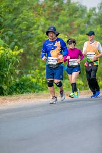 BIB: 42372
                            <button type="button" onclick="openModal(9595838)" class="btn btn-primary btn-sm float-right btn-popup" data-toggle="modal" data-target=".modal-high-quality">
                        <i class="fas fa-shopping-cart"></i> Add to Cart
                    </button>
                                            <button type="button" onclick="isThisMe(9595838, true)" class="btn btn-success btn-sm float-right btn-popup btn-isme hidden" data-toggle="tooltip" data-placement="bottom" title="นี่คือรูปของคุณใช่ไหม คลิกที่นี่เพื่อเอาเข้าอัลบั้ม">
                        <i class="fas fa-plus"></i> Add to album
                    </button>
                    <button type="button" onclick="isThisMe(9595838, false)" class="btn btn-warning btn-sm float-right btn-popup btn-isnotme hidden">
                        <i class="fas fa-ban"></i> Remove from album
                    </button>