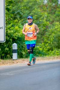 BIB: 47430
                            <button type="button" onclick="openModal(9583899)" class="btn btn-primary btn-sm float-right btn-popup" data-toggle="modal" data-target=".modal-high-quality">
                        <i class="fas fa-shopping-cart"></i> Add to Cart
                    </button>
                                            <button type="button" onclick="isThisMe(9583899, true)" class="btn btn-success btn-sm float-right btn-popup btn-isme hidden" data-toggle="tooltip" data-placement="bottom" title="นี่คือรูปของคุณใช่ไหม คลิกที่นี่เพื่อเอาเข้าอัลบั้ม">
                        <i class="fas fa-plus"></i> Add to album
                    </button>
                    <button type="button" onclick="isThisMe(9583899, false)" class="btn btn-warning btn-sm float-right btn-popup btn-isnotme hidden">
                        <i class="fas fa-ban"></i> Remove from album
                    </button>