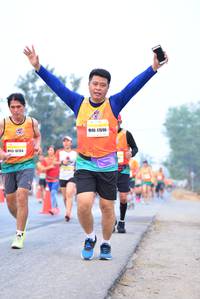 BIB: 17696, 16764
                            <button type="button" onclick="openModal(10234846)" class="btn btn-primary btn-sm float-right btn-popup" data-toggle="modal" data-target=".modal-high-quality">
                        <i class="fas fa-shopping-cart"></i> Add to Cart
                    </button>
                                            <button type="button" onclick="isThisMe(10234846, true)" class="btn btn-success btn-sm float-right btn-popup btn-isme hidden" data-toggle="tooltip" data-placement="bottom" title="นี่คือรูปของคุณใช่ไหม คลิกที่นี่เพื่อเอาเข้าอัลบั้ม">
                        <i class="fas fa-plus"></i> Add to album
                    </button>
                    <button type="button" onclick="isThisMe(10234846, false)" class="btn btn-warning btn-sm float-right btn-popup btn-isnotme hidden">
                        <i class="fas fa-ban"></i> Remove from album
                    </button>