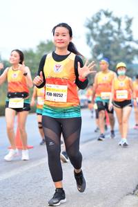 BIB: 10252
                            <button type="button" onclick="openModal(10237670)" class="btn btn-primary btn-sm float-right btn-popup" data-toggle="modal" data-target=".modal-high-quality">
                        <i class="fas fa-shopping-cart"></i> Add to Cart
                    </button>
                                            <button type="button" onclick="isThisMe(10237670, true)" class="btn btn-success btn-sm float-right btn-popup btn-isme hidden" data-toggle="tooltip" data-placement="bottom" title="นี่คือรูปของคุณใช่ไหม คลิกที่นี่เพื่อเอาเข้าอัลบั้ม">
                        <i class="fas fa-plus"></i> Add to album
                    </button>
                    <button type="button" onclick="isThisMe(10237670, false)" class="btn btn-warning btn-sm float-right btn-popup btn-isnotme hidden">
                        <i class="fas fa-ban"></i> Remove from album
                    </button>