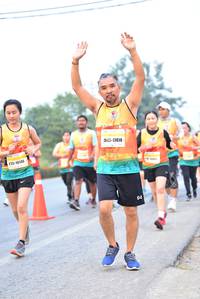 BIB: 17414, 10140
                            <button type="button" onclick="openModal(10239619)" class="btn btn-primary btn-sm float-right btn-popup" data-toggle="modal" data-target=".modal-high-quality">
                        <i class="fas fa-shopping-cart"></i> Add to Cart
                    </button>
                                            <button type="button" onclick="isThisMe(10239619, true)" class="btn btn-success btn-sm float-right btn-popup btn-isme hidden" data-toggle="tooltip" data-placement="bottom" title="นี่คือรูปของคุณใช่ไหม คลิกที่นี่เพื่อเอาเข้าอัลบั้ม">
                        <i class="fas fa-plus"></i> Add to album
                    </button>
                    <button type="button" onclick="isThisMe(10239619, false)" class="btn btn-warning btn-sm float-right btn-popup btn-isnotme hidden">
                        <i class="fas fa-ban"></i> Remove from album
                    </button>