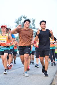 BIB: 10638
                            <button type="button" onclick="openModal(10234624)" class="btn btn-primary btn-sm float-right btn-popup" data-toggle="modal" data-target=".modal-high-quality">
                        <i class="fas fa-shopping-cart"></i> Add to Cart
                    </button>
                                            <button type="button" onclick="isThisMe(10234624, true)" class="btn btn-success btn-sm float-right btn-popup btn-isme hidden" data-toggle="tooltip" data-placement="bottom" title="นี่คือรูปของคุณใช่ไหม คลิกที่นี่เพื่อเอาเข้าอัลบั้ม">
                        <i class="fas fa-plus"></i> Add to album
                    </button>
                    <button type="button" onclick="isThisMe(10234624, false)" class="btn btn-warning btn-sm float-right btn-popup btn-isnotme hidden">
                        <i class="fas fa-ban"></i> Remove from album
                    </button>