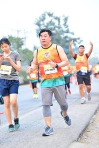 BIB: 17066, 11821
                            <button type="button" onclick="openModal(10239831)" class="btn btn-primary btn-sm float-right btn-popup" data-toggle="modal" data-target=".modal-high-quality">
                        <i class="fas fa-shopping-cart"></i> Add to Cart
                    </button>
                                            <button type="button" onclick="isThisMe(10239831, true)" class="btn btn-success btn-sm float-right btn-popup btn-isme hidden" data-toggle="tooltip" data-placement="bottom" title="นี่คือรูปของคุณใช่ไหม คลิกที่นี่เพื่อเอาเข้าอัลบั้ม">
                        <i class="fas fa-plus"></i> Add to album
                    </button>
                    <button type="button" onclick="isThisMe(10239831, false)" class="btn btn-warning btn-sm float-right btn-popup btn-isnotme hidden">
                        <i class="fas fa-ban"></i> Remove from album
                    </button>