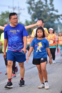 BIB: 2018
                            <button type="button" onclick="openModal(10371032)" class="btn btn-primary btn-sm float-right btn-popup" data-toggle="modal" data-target=".modal-high-quality">
                        <i class="fas fa-shopping-cart"></i> Add to Cart
                    </button>
                                            <button type="button" onclick="isThisMe(10371032, true)" class="btn btn-success btn-sm float-right btn-popup btn-isme hidden" data-toggle="tooltip" data-placement="bottom" title="นี่คือรูปของคุณใช่ไหม คลิกที่นี่เพื่อเอาเข้าอัลบั้ม">
                        <i class="fas fa-plus"></i> Add to album
                    </button>
                    <button type="button" onclick="isThisMe(10371032, false)" class="btn btn-warning btn-sm float-right btn-popup btn-isnotme hidden">
                        <i class="fas fa-ban"></i> Remove from album
                    </button>