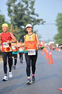 BIB: 41032, 40389
                            <button type="button" onclick="openModal(10091726)" class="btn btn-primary btn-sm float-right btn-popup" data-toggle="modal" data-target=".modal-high-quality">
                        <i class="fas fa-shopping-cart"></i> Add to Cart
                    </button>
                                            <button type="button" onclick="isThisMe(10091726, true)" class="btn btn-success btn-sm float-right btn-popup btn-isme hidden" data-toggle="tooltip" data-placement="bottom" title="นี่คือรูปของคุณใช่ไหม คลิกที่นี่เพื่อเอาเข้าอัลบั้ม">
                        <i class="fas fa-plus"></i> Add to album
                    </button>
                    <button type="button" onclick="isThisMe(10091726, false)" class="btn btn-warning btn-sm float-right btn-popup btn-isnotme hidden">
                        <i class="fas fa-ban"></i> Remove from album
                    </button>