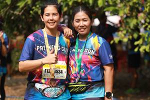 BIB: 102, 6534
                            <button type="button" onclick="openModal(8851909)" class="btn btn-primary btn-sm float-right btn-popup" data-toggle="modal" data-target=".modal-high-quality">
                        <i class="fas fa-shopping-cart"></i> Add to Cart
                    </button>
                                            <button type="button" onclick="isThisMe(8851909, true)" class="btn btn-success btn-sm float-right btn-popup btn-isme hidden" data-toggle="tooltip" data-placement="bottom" title="นี่คือรูปของคุณใช่ไหม คลิกที่นี่เพื่อเอาเข้าอัลบั้ม">
                        <i class="fas fa-plus"></i> Add to album
                    </button>
                    <button type="button" onclick="isThisMe(8851909, false)" class="btn btn-warning btn-sm float-right btn-popup btn-isnotme hidden">
                        <i class="fas fa-ban"></i> Remove from album
                    </button>