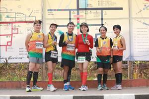 BIB: 400, 530, 2053
                            <button type="button" onclick="openModal(8852475)" class="btn btn-primary btn-sm float-right btn-popup" data-toggle="modal" data-target=".modal-high-quality">
                        <i class="fas fa-shopping-cart"></i> Add to Cart
                    </button>
                                            <button type="button" onclick="isThisMe(8852475, true)" class="btn btn-success btn-sm float-right btn-popup btn-isme hidden" data-toggle="tooltip" data-placement="bottom" title="นี่คือรูปของคุณใช่ไหม คลิกที่นี่เพื่อเอาเข้าอัลบั้ม">
                        <i class="fas fa-plus"></i> Add to album
                    </button>
                    <button type="button" onclick="isThisMe(8852475, false)" class="btn btn-warning btn-sm float-right btn-popup btn-isnotme hidden">
                        <i class="fas fa-ban"></i> Remove from album
                    </button>