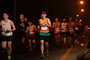 BIB: 4293
                            <button type="button" onclick="openModal(8516907)" class="btn btn-primary btn-sm float-right btn-popup" data-toggle="modal" data-target=".modal-high-quality">
                        <i class="fas fa-shopping-cart"></i> Add to Cart
                    </button>
                                            <button type="button" onclick="isThisMe(8516907, true)" class="btn btn-success btn-sm float-right btn-popup btn-isme hidden" data-toggle="tooltip" data-placement="bottom" title="นี่คือรูปของคุณใช่ไหม คลิกที่นี่เพื่อเอาเข้าอัลบั้ม">
                        <i class="fas fa-plus"></i> Add to album
                    </button>
                    <button type="button" onclick="isThisMe(8516907, false)" class="btn btn-warning btn-sm float-right btn-popup btn-isnotme hidden">
                        <i class="fas fa-ban"></i> Remove from album
                    </button>