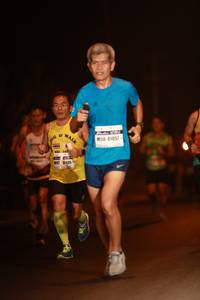 BIB: 41057, 6405
                            <button type="button" onclick="openModal(8511610)" class="btn btn-primary btn-sm float-right btn-popup" data-toggle="modal" data-target=".modal-high-quality">
                        <i class="fas fa-shopping-cart"></i> Add to Cart
                    </button>
                                            <button type="button" onclick="isThisMe(8511610, true)" class="btn btn-success btn-sm float-right btn-popup btn-isme hidden" data-toggle="tooltip" data-placement="bottom" title="นี่คือรูปของคุณใช่ไหม คลิกที่นี่เพื่อเอาเข้าอัลบั้ม">
                        <i class="fas fa-plus"></i> Add to album
                    </button>
                    <button type="button" onclick="isThisMe(8511610, false)" class="btn btn-warning btn-sm float-right btn-popup btn-isnotme hidden">
                        <i class="fas fa-ban"></i> Remove from album
                    </button>