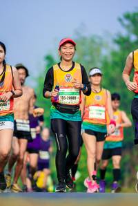 BIB: 20081, 0543
                            <button type="button" onclick="openModal(10346892)" class="btn btn-primary btn-sm float-right btn-popup" data-toggle="modal" data-target=".modal-high-quality">
                        <i class="fas fa-shopping-cart"></i> Add to Cart
                    </button>
                                            <button type="button" onclick="isThisMe(10346892, true)" class="btn btn-success btn-sm float-right btn-popup btn-isme hidden" data-toggle="tooltip" data-placement="bottom" title="นี่คือรูปของคุณใช่ไหม คลิกที่นี่เพื่อเอาเข้าอัลบั้ม">
                        <i class="fas fa-plus"></i> Add to album
                    </button>
                    <button type="button" onclick="isThisMe(10346892, false)" class="btn btn-warning btn-sm float-right btn-popup btn-isnotme hidden">
                        <i class="fas fa-ban"></i> Remove from album
                    </button>