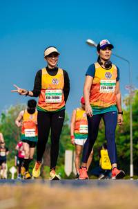 BIB: 27081, 26906
                            <button type="button" onclick="openModal(10424824)" class="btn btn-primary btn-sm float-right btn-popup" data-toggle="modal" data-target=".modal-high-quality">
                        <i class="fas fa-shopping-cart"></i> Add to Cart
                    </button>
                                            <button type="button" onclick="isThisMe(10424824, true)" class="btn btn-success btn-sm float-right btn-popup btn-isme hidden" data-toggle="tooltip" data-placement="bottom" title="นี่คือรูปของคุณใช่ไหม คลิกที่นี่เพื่อเอาเข้าอัลบั้ม">
                        <i class="fas fa-plus"></i> Add to album
                    </button>
                    <button type="button" onclick="isThisMe(10424824, false)" class="btn btn-warning btn-sm float-right btn-popup btn-isnotme hidden">
                        <i class="fas fa-ban"></i> Remove from album
                    </button>